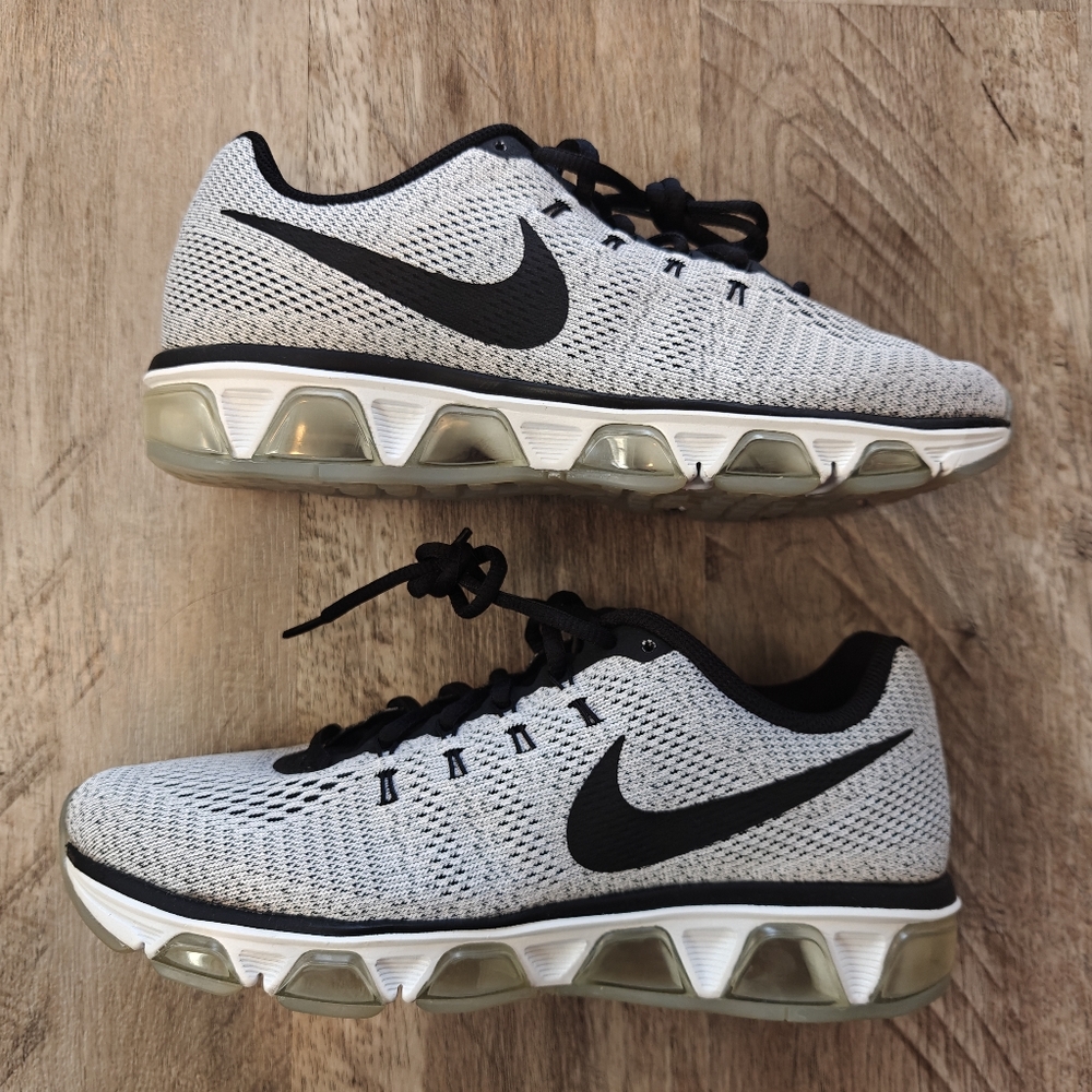 Nike Tailwind 8 Running Shoes Size 9.5